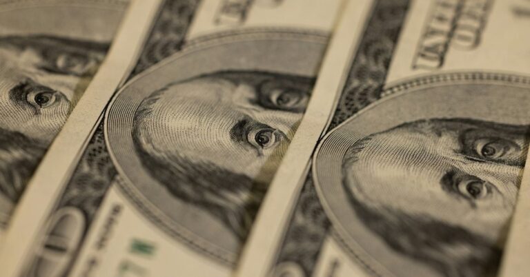 The dollar won, but could the United States lose control of the dollar?